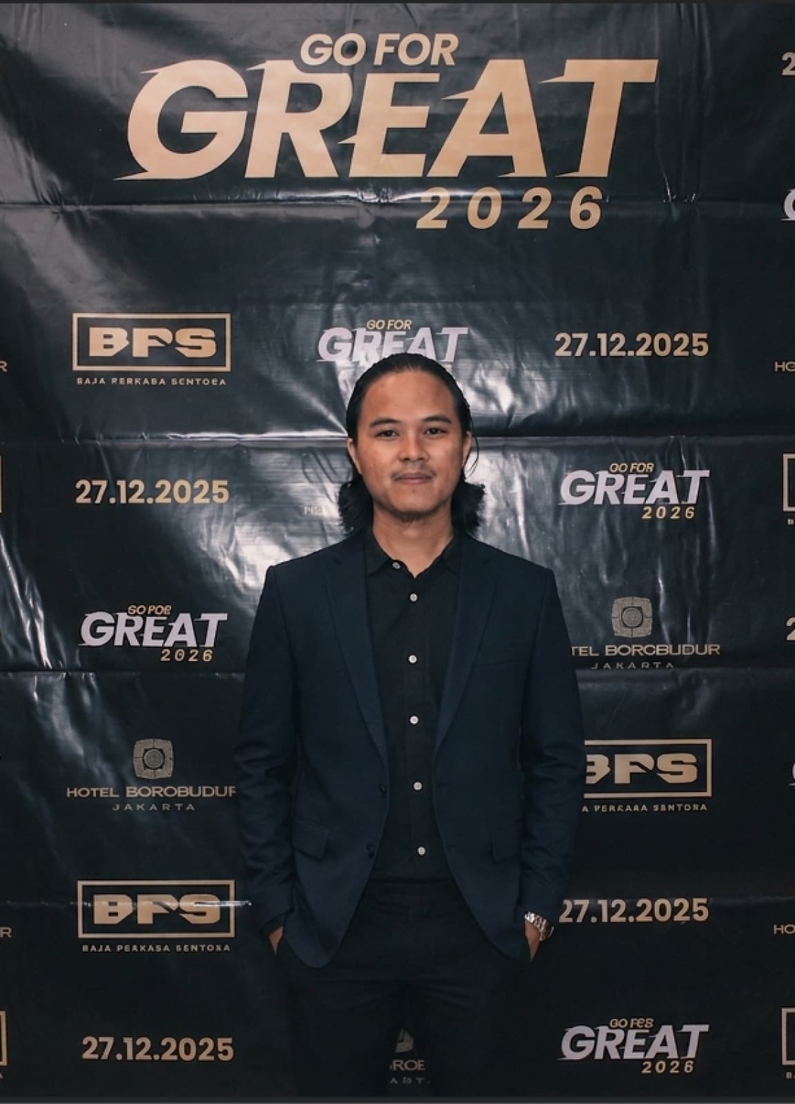 Ahmad Sutiawan — professional portrait for contact page
